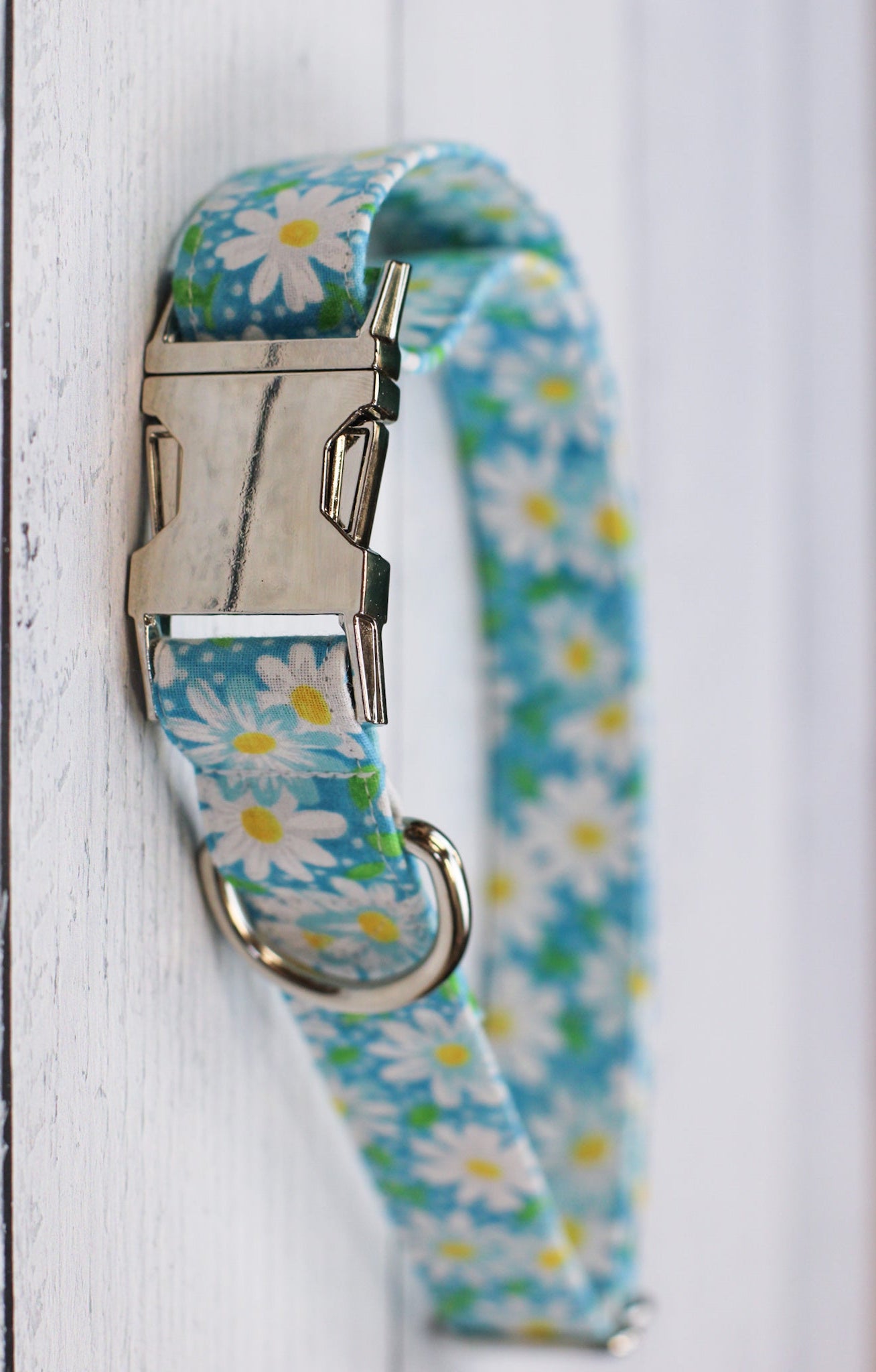 Daisy Chain Collar