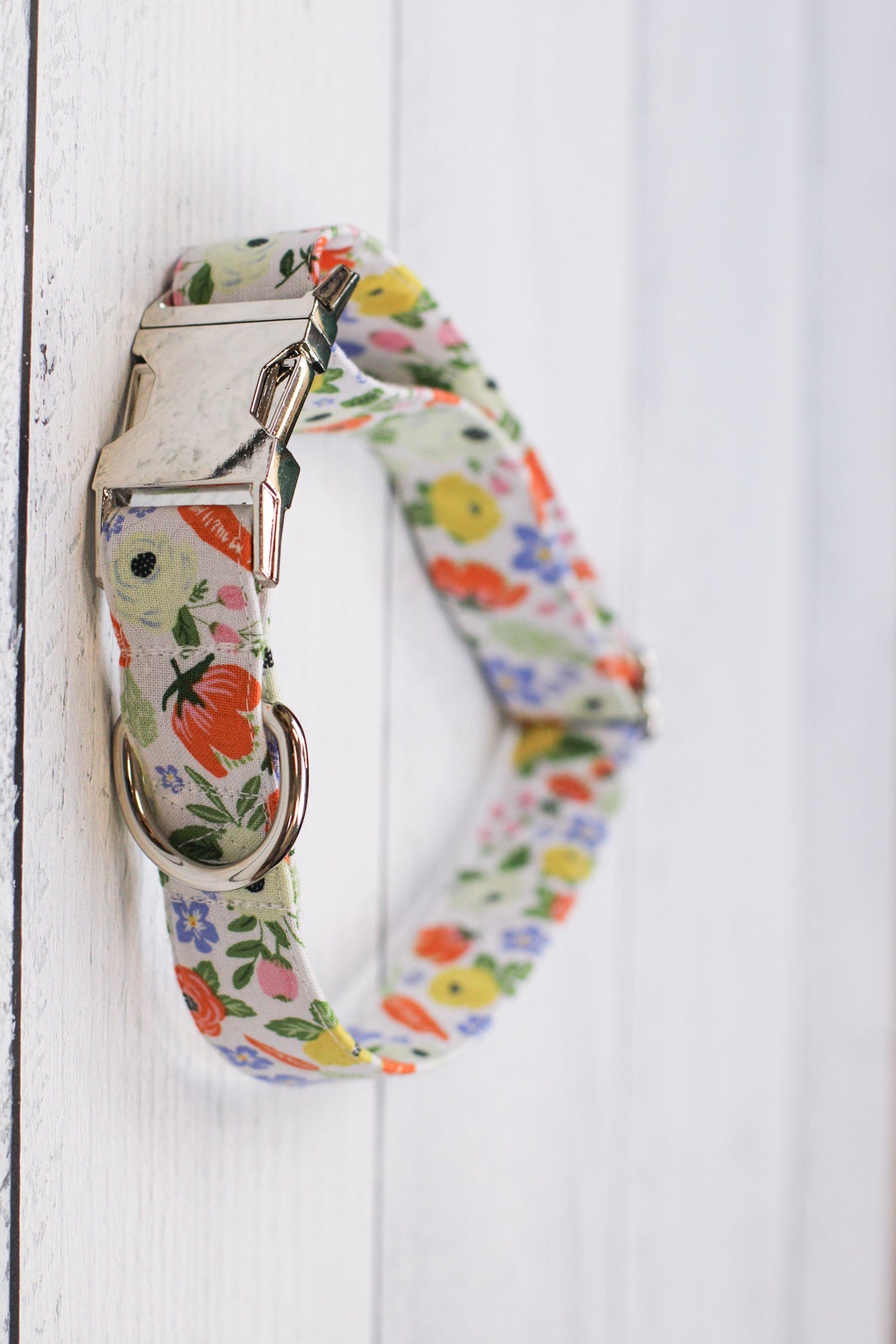 Carrot Blooms Collar
