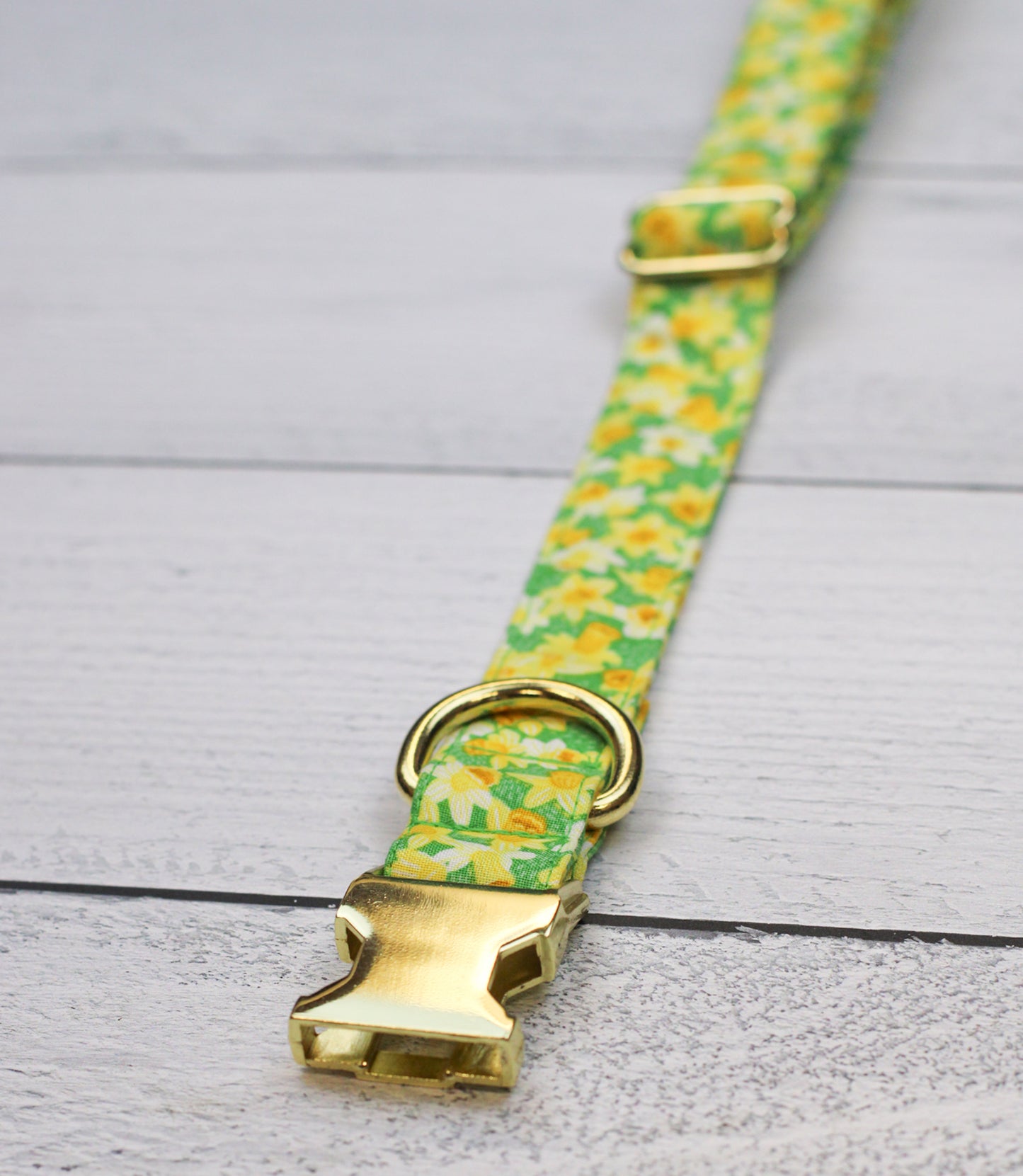 Daffodil Meadow Collar